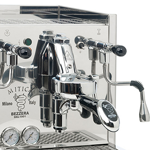 Nu een baristaset twv. €101,95 en €100,- korting op een maler bij diverse Bezzera espressomachines!