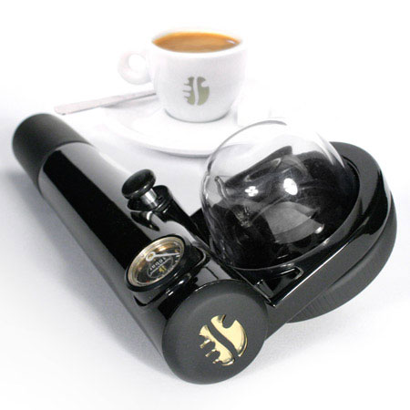 Nu gratis servings en natuurlijk gratis verzending bij aanschaf van een Handpresso Wild!