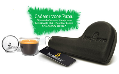 Nu tijdelijk een travelcase en espressokopjes twv. €29,90 cadeau bij aanschaf van een Handpresso!